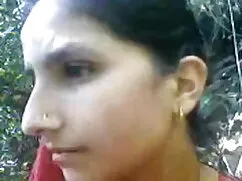 বড় সুন্দরী মহিলা, হ ...