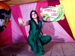 বহু হট সেক্স ভিডিও ব ...