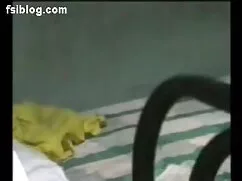 মেয়ে সমকামী, হিন্দি ...
