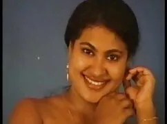 প্রচণ্ড উত্তেজনা হট  ...