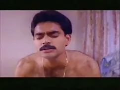 বাধ্যতার তামিল হট সে ...