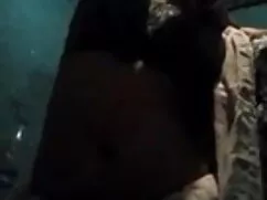 স্বামী বাংলাদেশী হট  ...