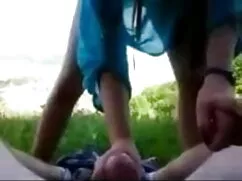 স্বর্ণকেশী কোঁকড়ানো ...