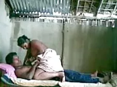 সুন্দরী ইংলিশ সেক্স  ...