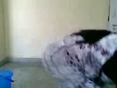 অভিন্ন, ডাক্তারের সে ...