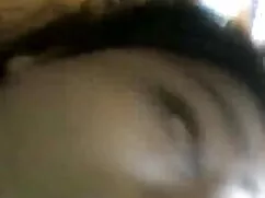 ও ওর চোখ কেটে হট গার ...